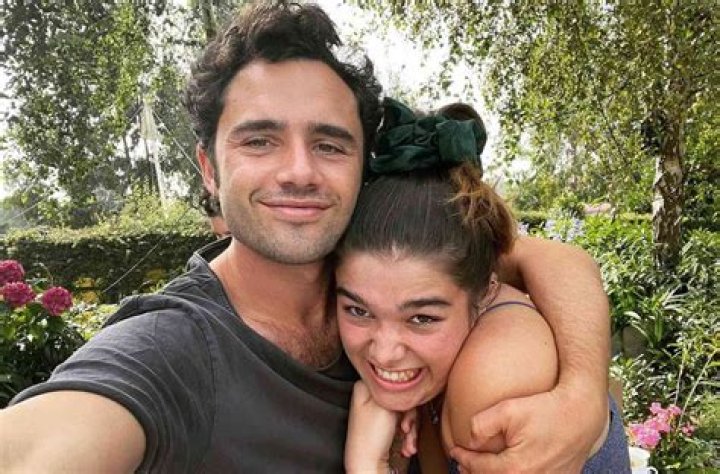 Exploring the Fascinating World of Arabella Gibbins