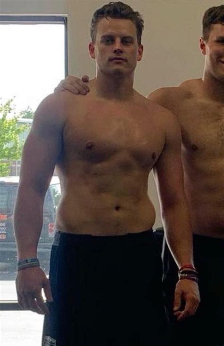Joe Burrow Shirtless: A Comprehensive Look at the Quarterback&rsquo;s Fitness Journey