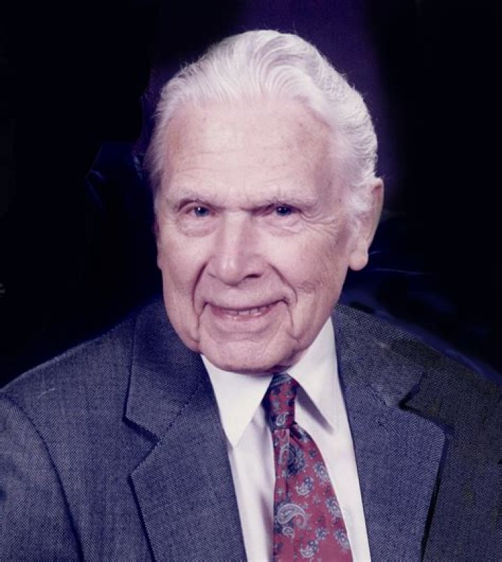 Robert Edmund Burr: A Comprehensive Exploration of His Life, Career, and Legacy