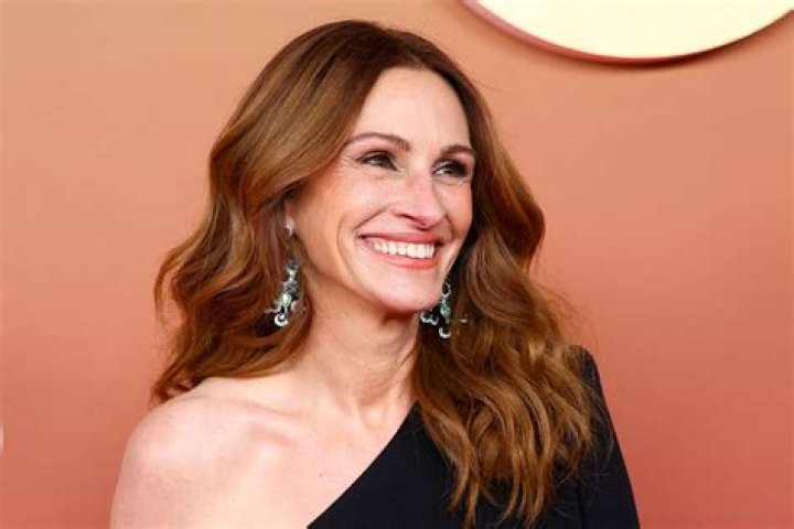 Unveiling Julia Roberts Net Worth: A Journey Through Stardom